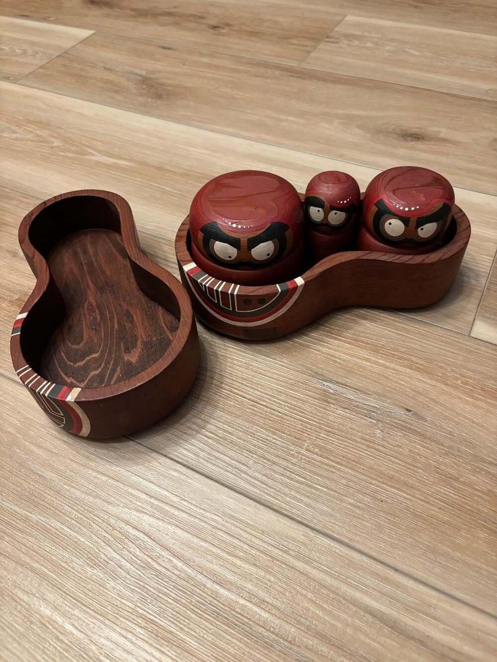 Vintage Hand-Carved Wooden Daruma Kokeshi Set of 3 in Gourd Shaped Case Signed